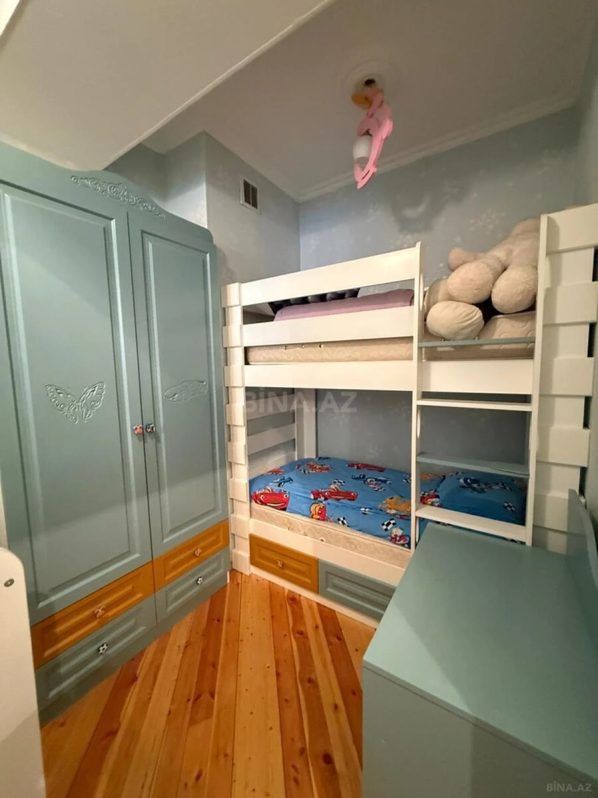 Satılır 3 otaqlı mənzil 65 m²