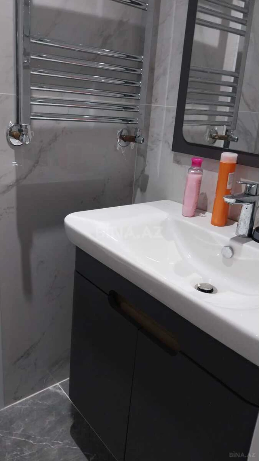 Kirayə verilir 2 otaqlı mənzil 50 m²