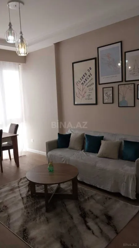 Kirayə verilir 2 otaqlı mənzil 50 m²