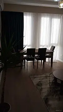Kirayə verilir 2 otaqlı mənzil 50 m²