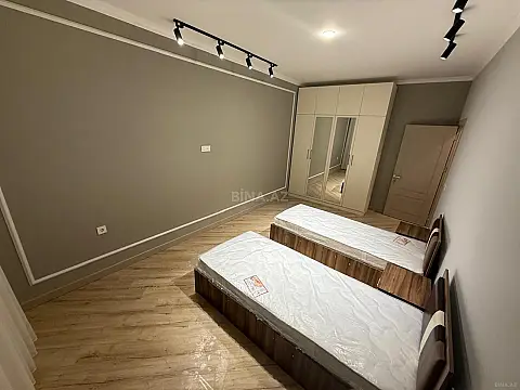 Kirayə verilir 3 otaqlı mənzil 115 m²