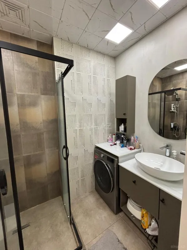 Kirayə verilir 2 otaqlı mənzil 74 m²