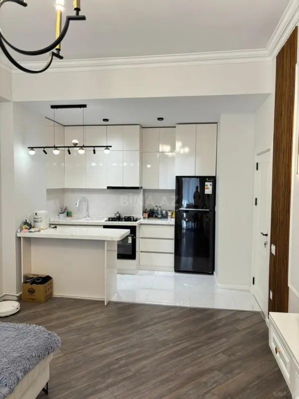 Kirayə verilir 2 otaqlı mənzil 74 m²