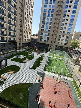 Satılır 2 otaqlı mənzil 98 m²