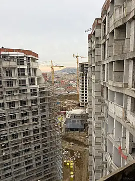 Satılır 1 otaqlı mənzil 65 m²
