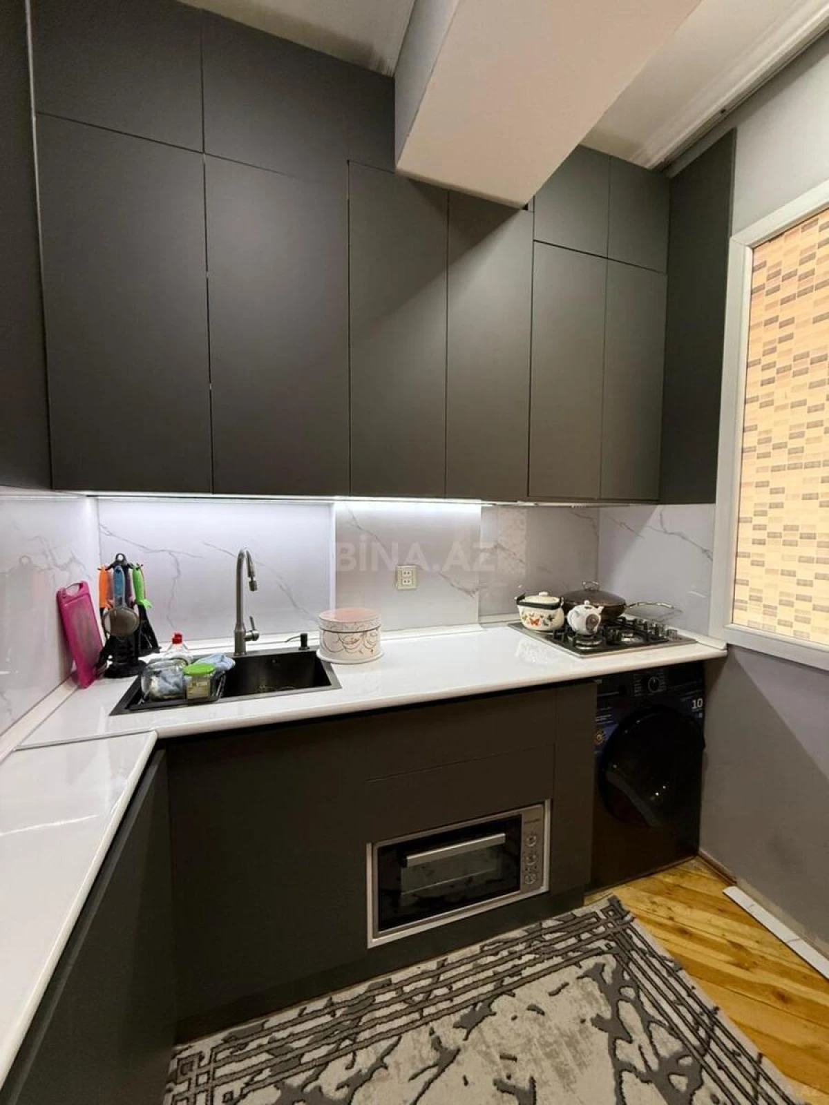 Satılır 1 otaqlı mənzil 65 m²