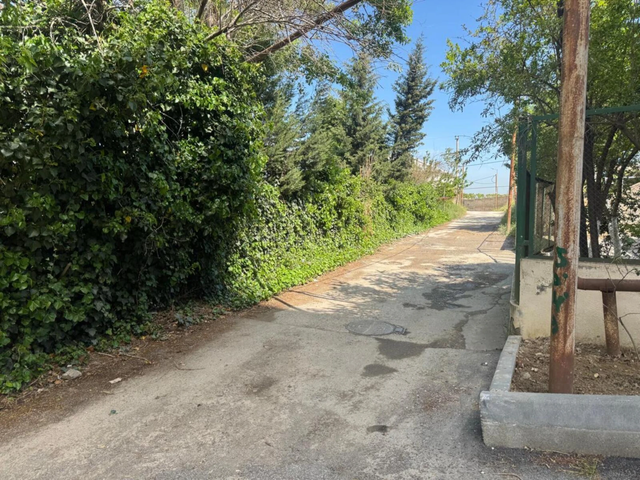 Satılır torpaq sahəsi 4 m²