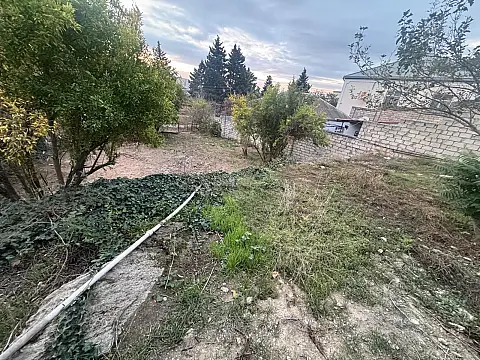 Satılır torpaq sahəsi 4 m²