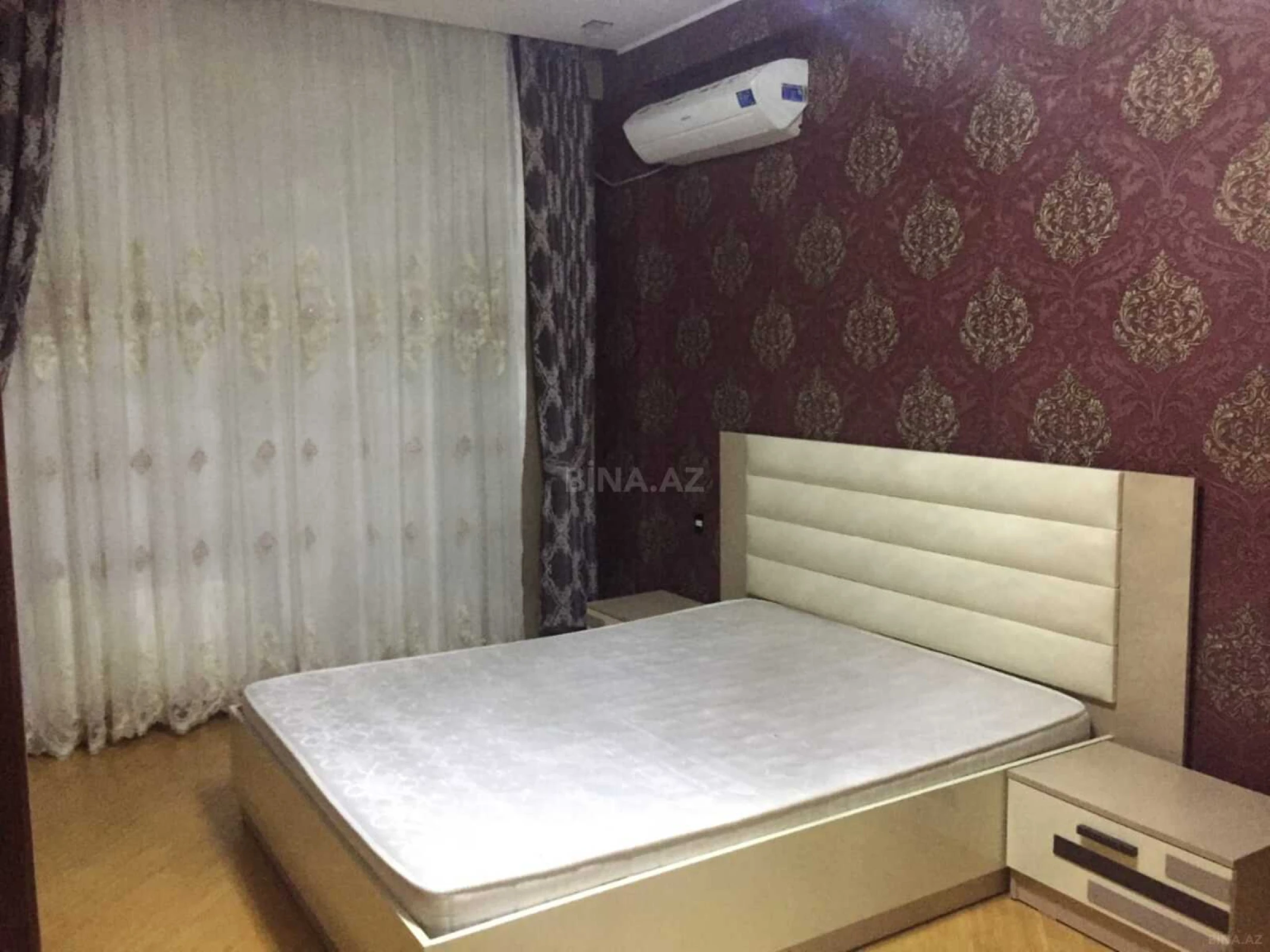 Kirayə verilir 3 otaqlı mənzil 112 m²