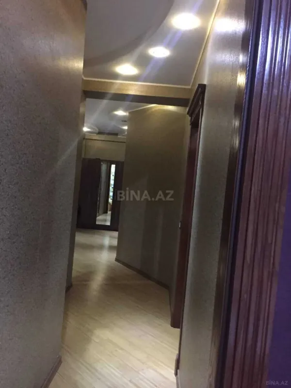 Kirayə verilir 3 otaqlı mənzil 112 m²