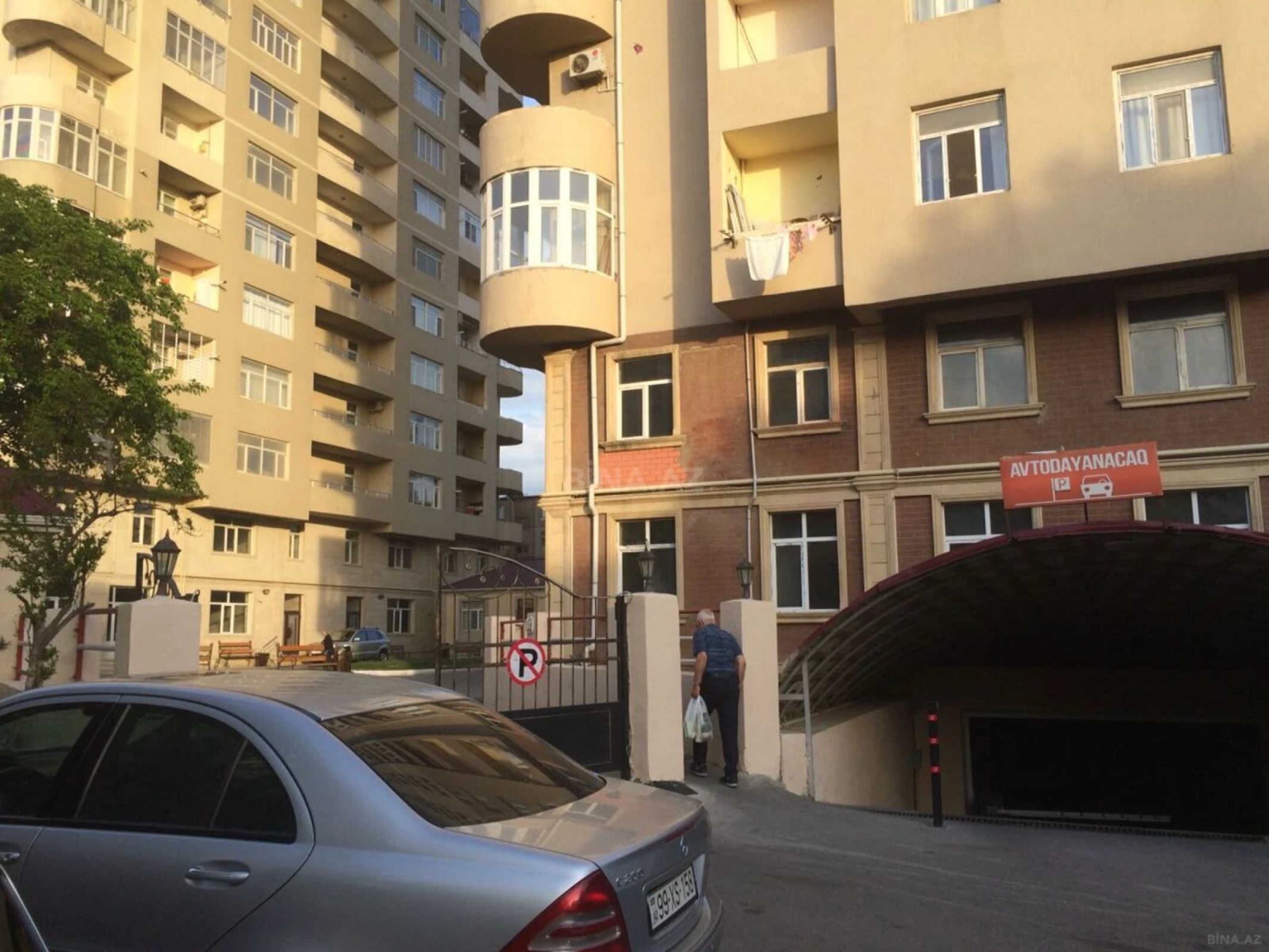 Kirayə verilir 3 otaqlı mənzil 112 m²