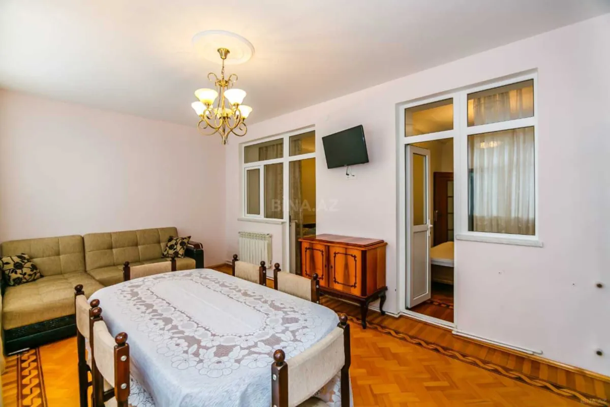 Satılır 3 otaqlı mənzil 60 m²