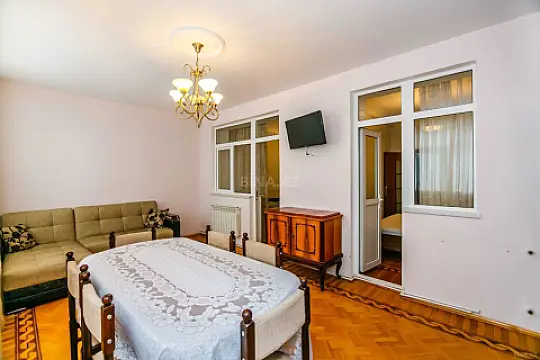 Satılır 3 otaqlı mənzil 60 m²
