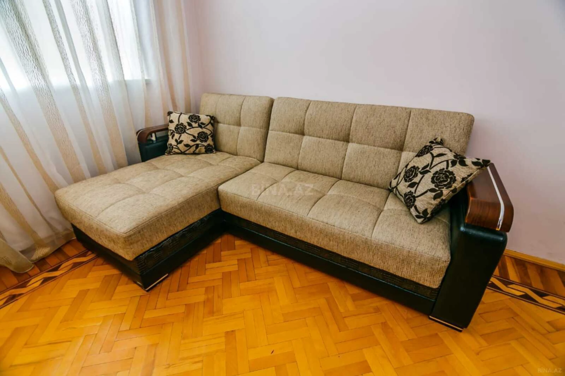 Satılır 3 otaqlı mənzil 60 m²