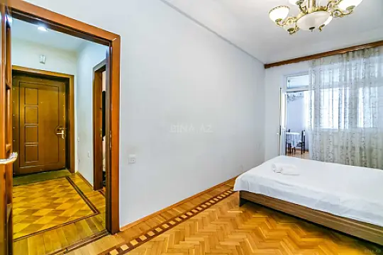 Satılır 3 otaqlı mənzil 60 m²
