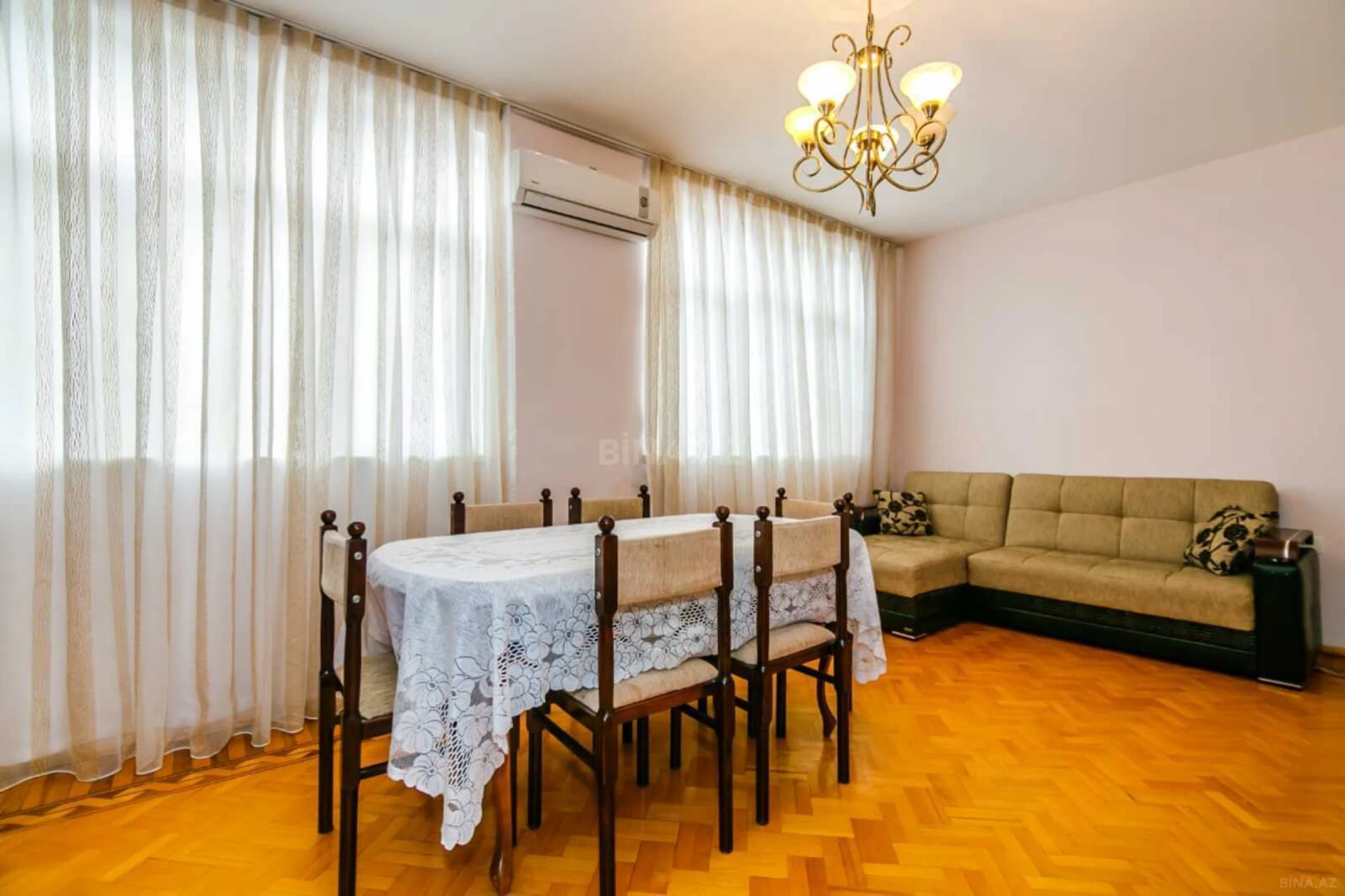 Satılır 3 otaqlı mənzil 60 m²