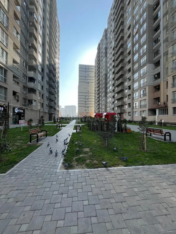 Satılır 1 otaqlı mənzil 30 m²
