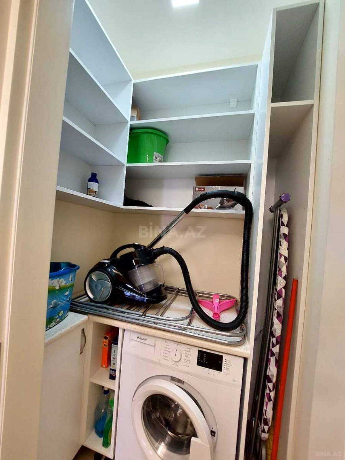 Kirayə verilir 3 otaqlı mənzil 160 m²