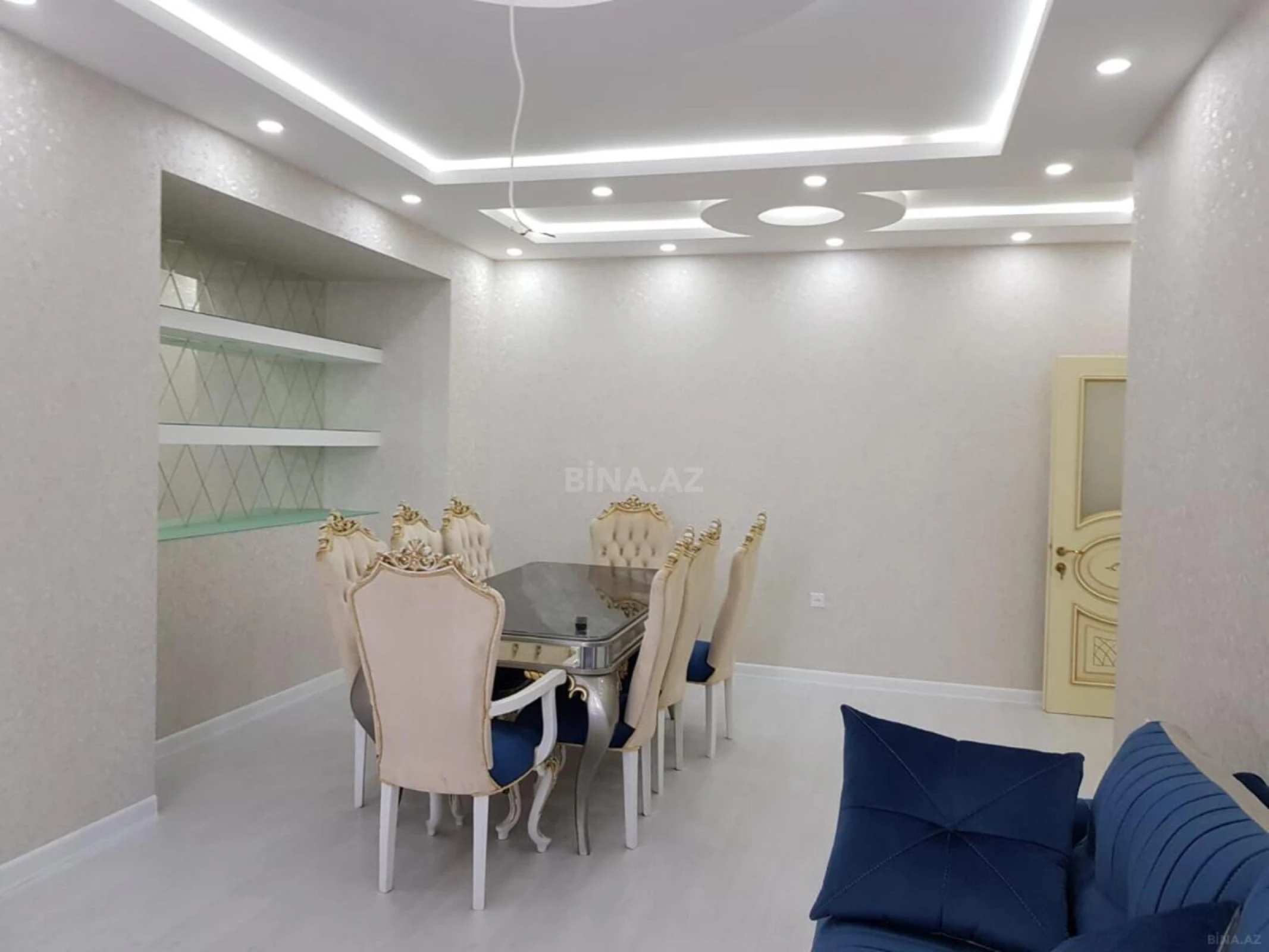 Satılır 3 otaqlı mənzil 150 m²