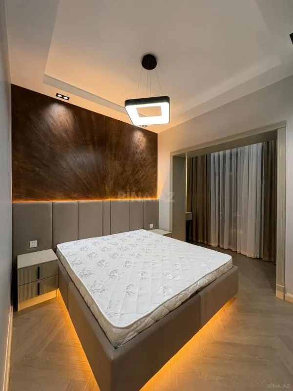 Satılır 2 otaqlı mənzil 68 m²