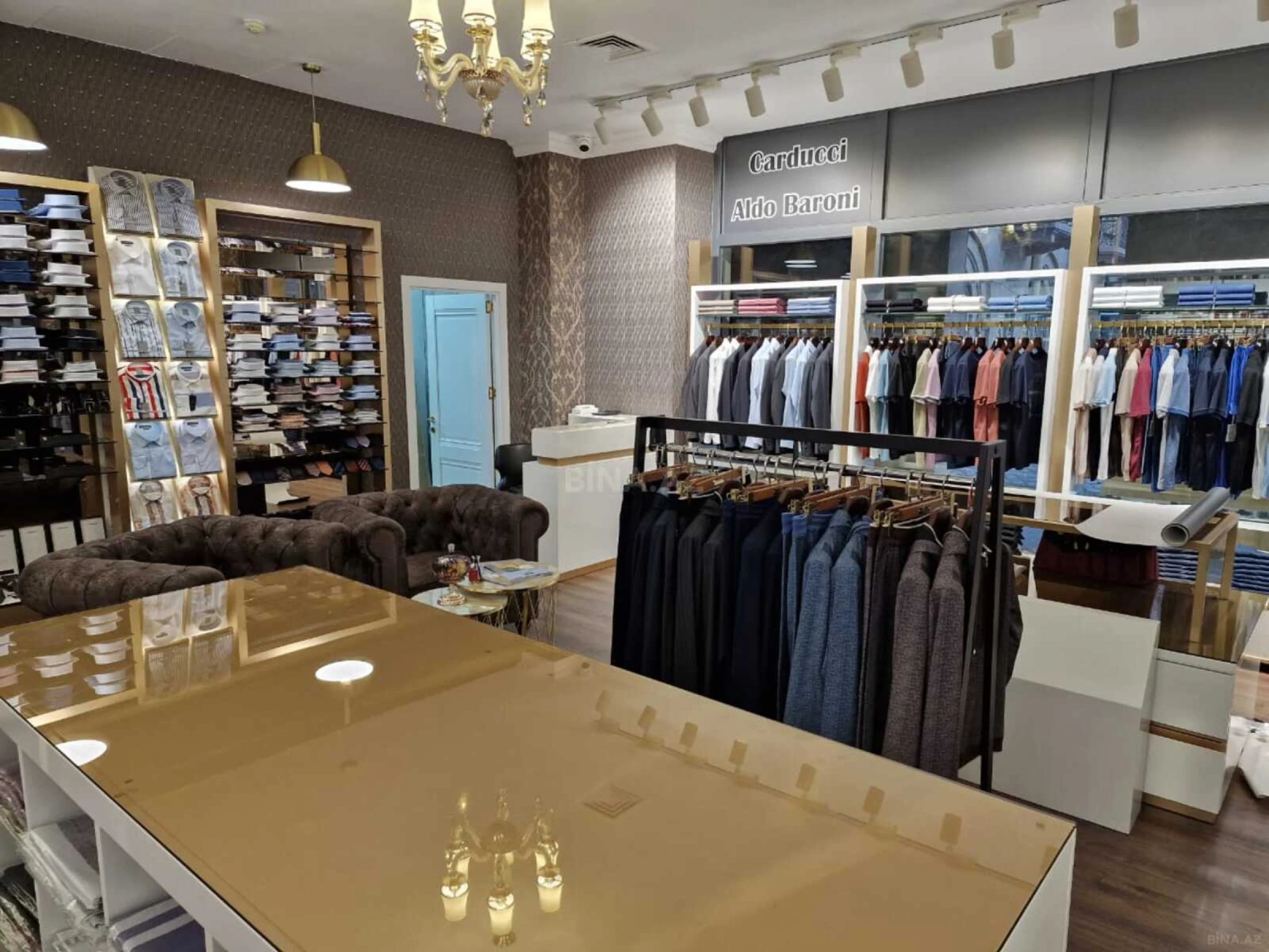 Satılır obyekt 145 m²