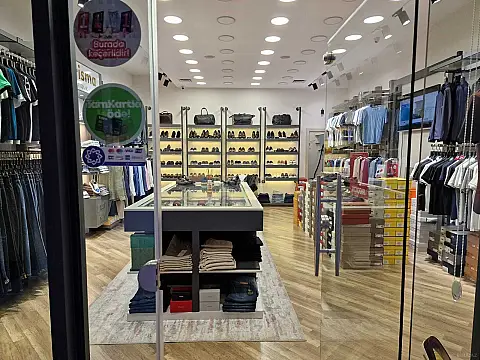 Satılır obyekt 145 m²