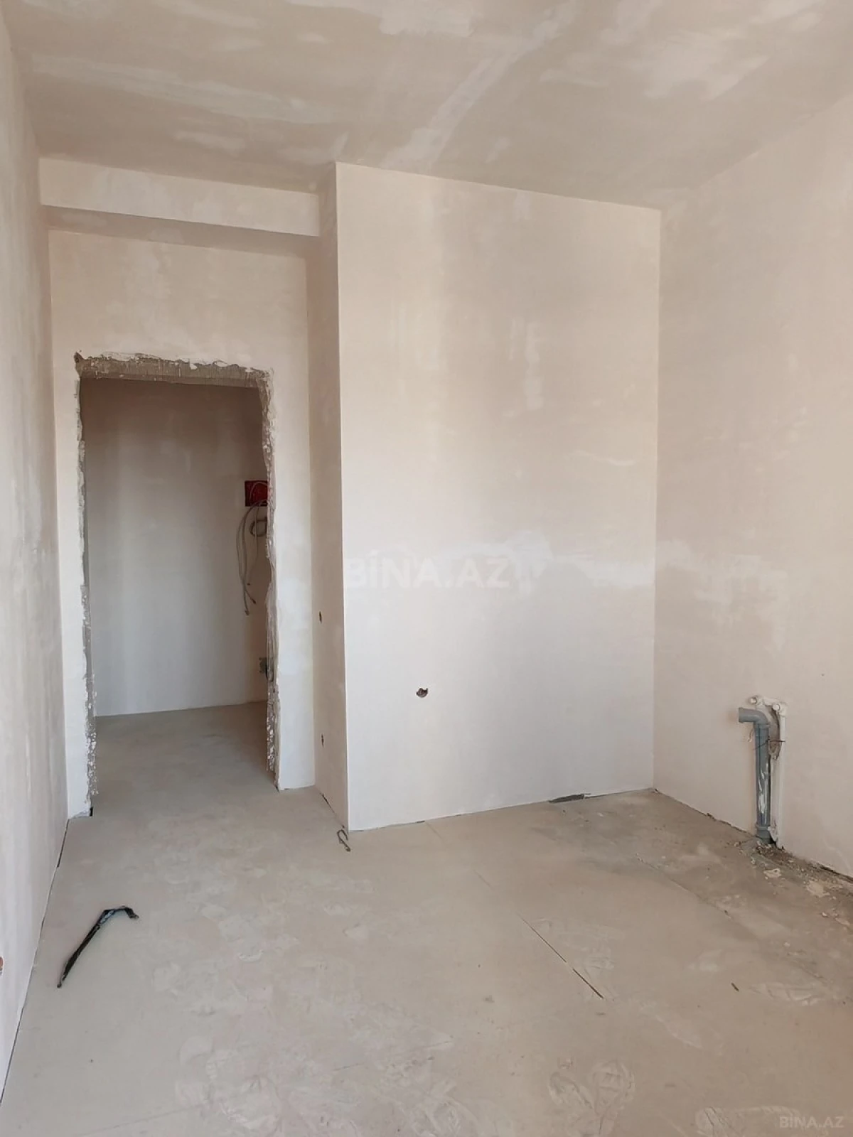 Satılır 2 otaqlı mənzil 78 m²