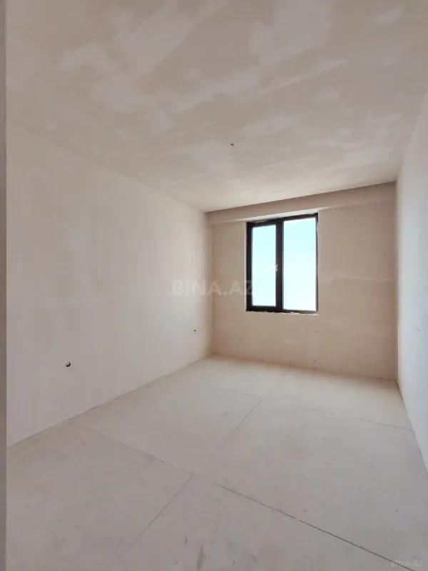 Satılır 2 otaqlı mənzil 78 m²