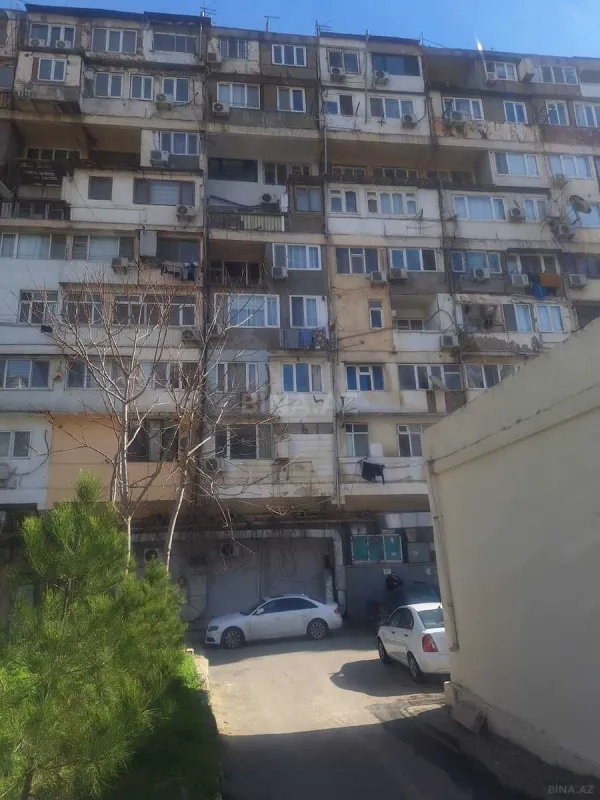 Satılır qaraj 45 m²