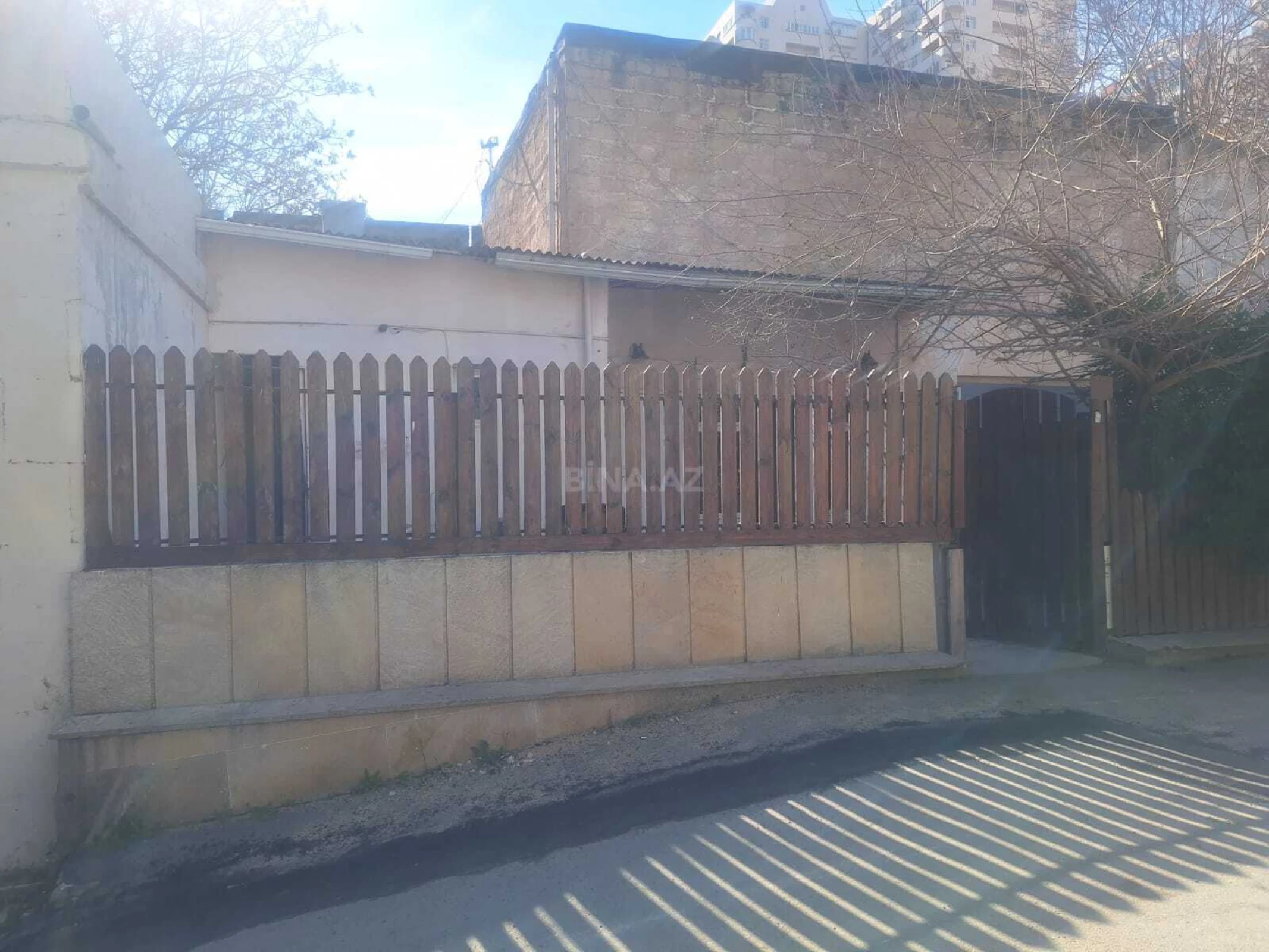 Satılır qaraj 45 m²