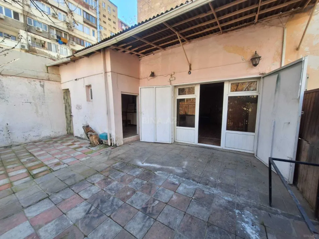 Satılır qaraj 45 m²