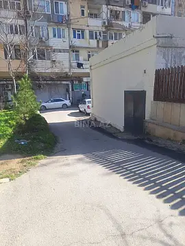 Satılır qaraj 45 m²