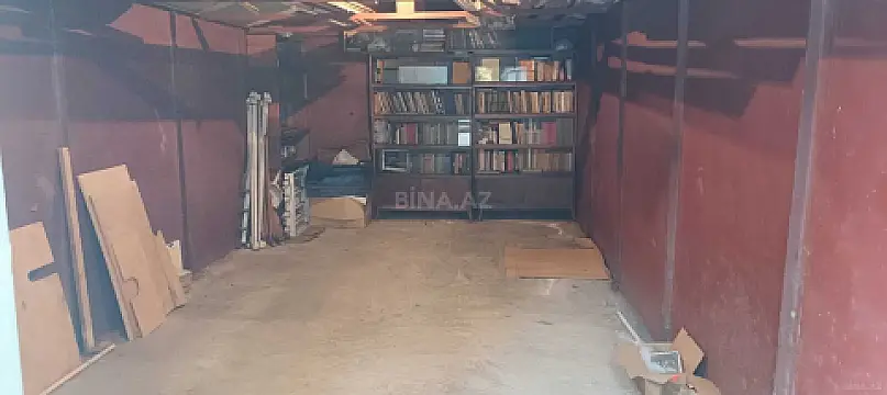 Satılır qaraj 18 m²