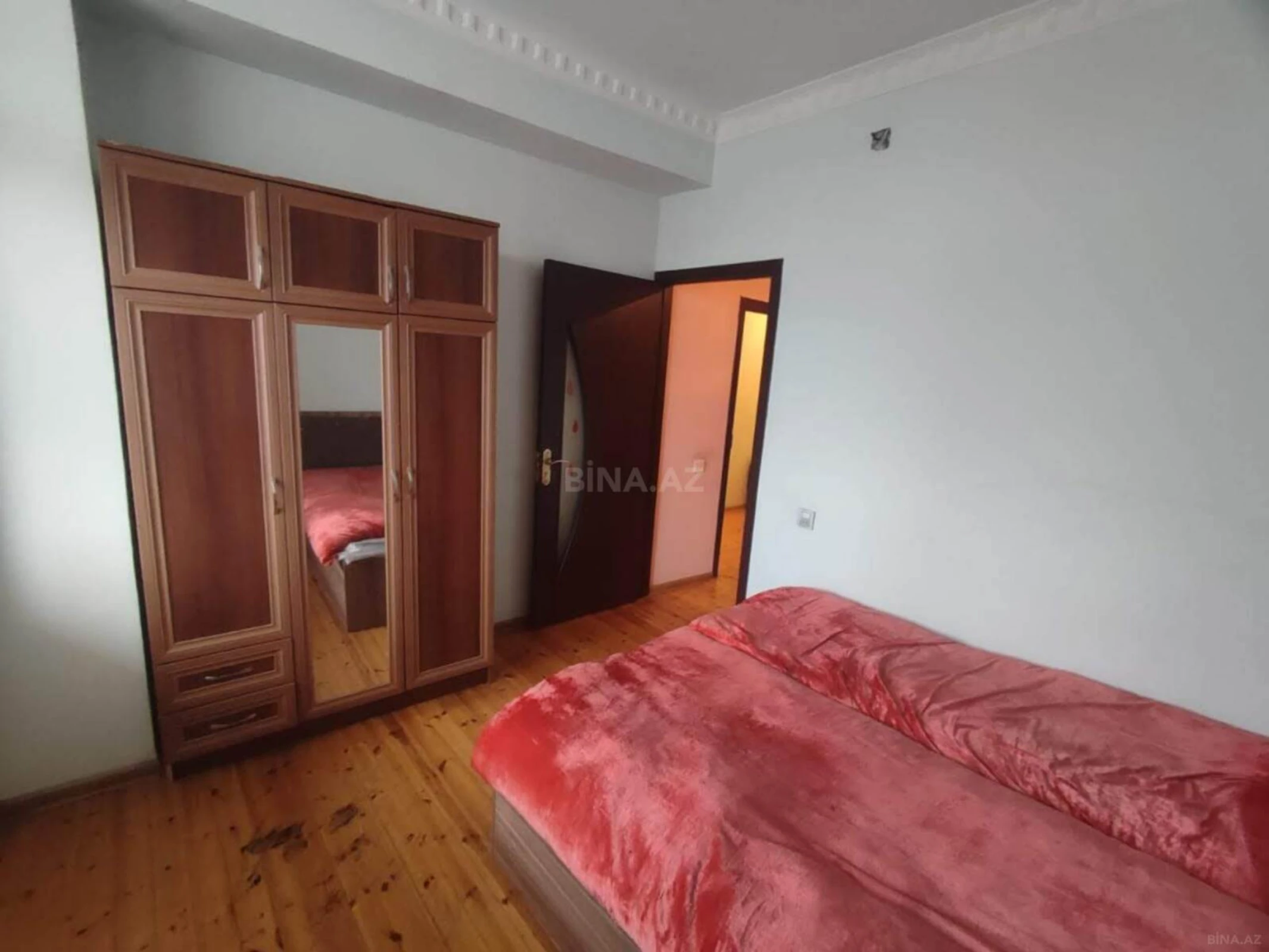 Satılır 2 otaqlı mənzil 50 m²