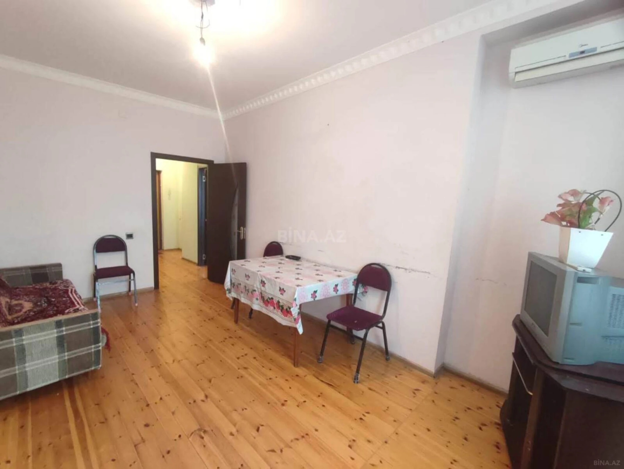 Satılır 2 otaqlı mənzil 50 m²