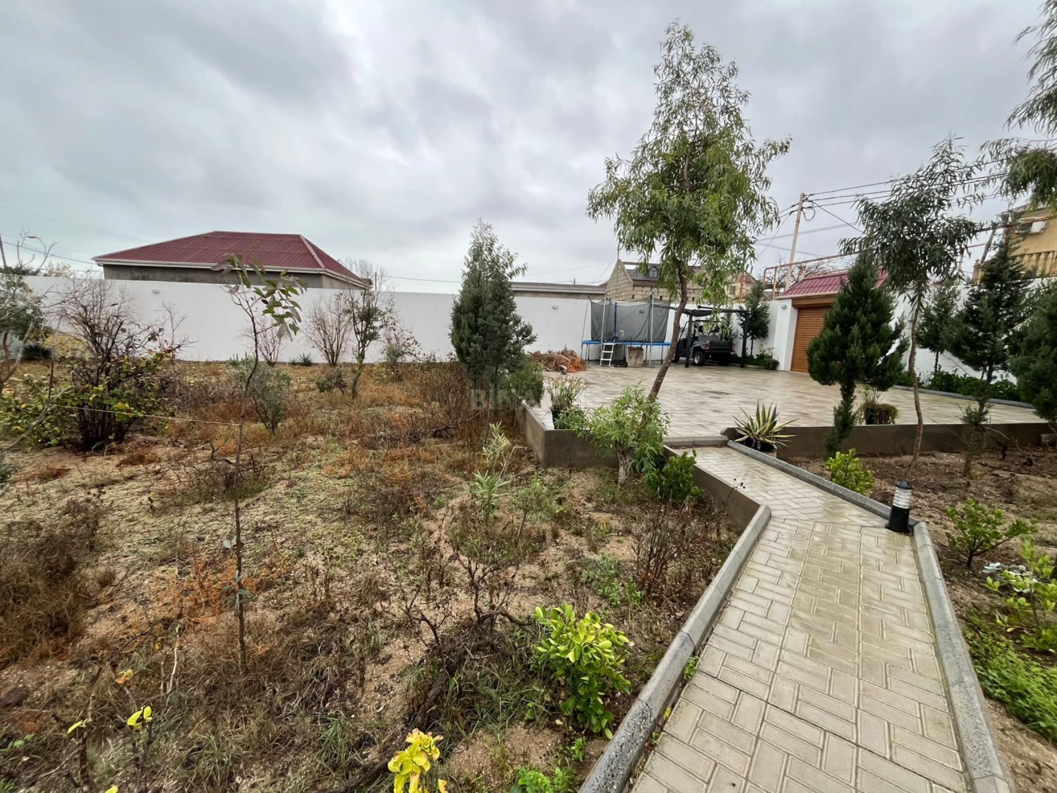 Satılır torpaq sahəsi 10 m²