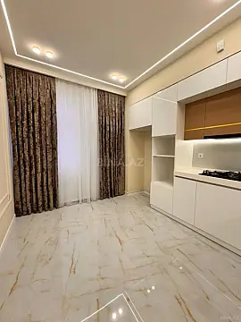 Satılır 2 otaqlı mənzil 75 m²