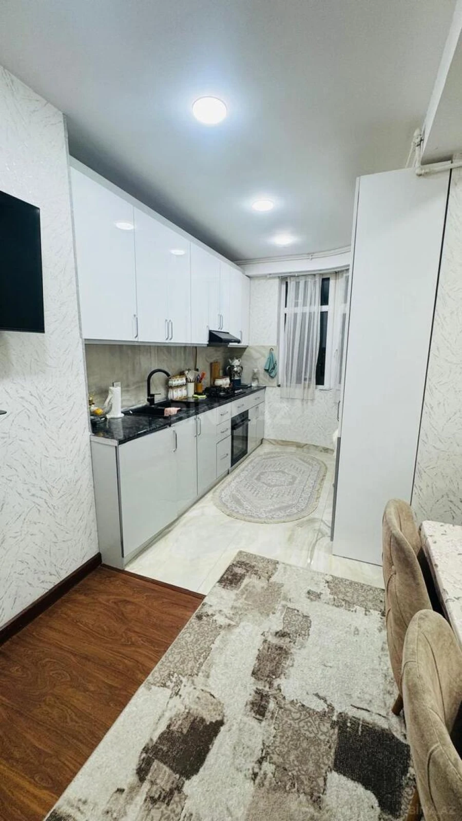 Satılır 3 otaqlı mənzil 120 m²