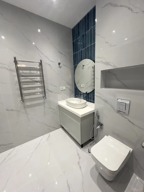 Kirayə verilir 2 otaqlı mənzil 110 m²