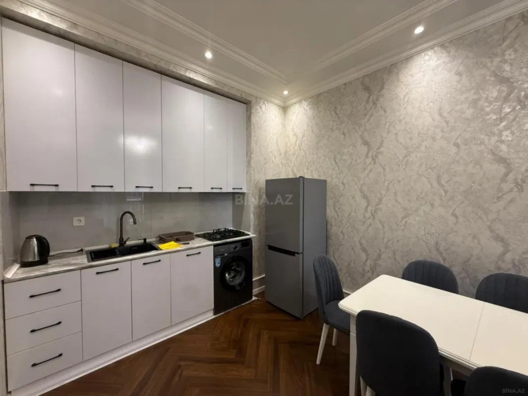 Kirayə verilir 2 otaqlı mənzil 55 m²