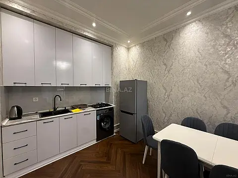 Kirayə verilir 2 otaqlı mənzil 55 m²
