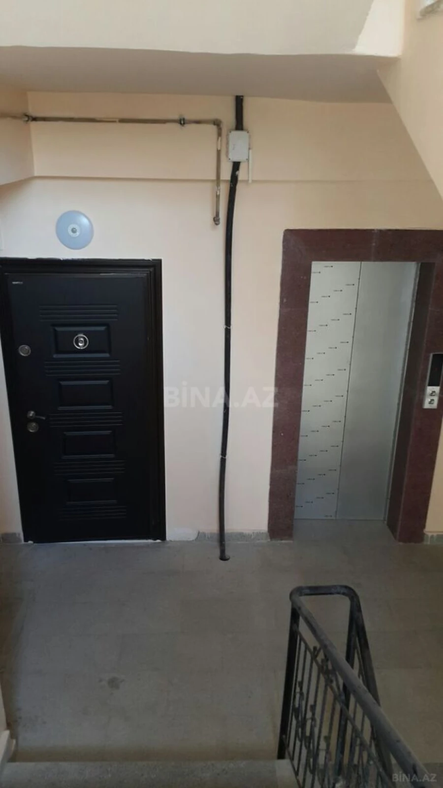 Kirayə verilir 2 otaqlı mənzil 60 m²