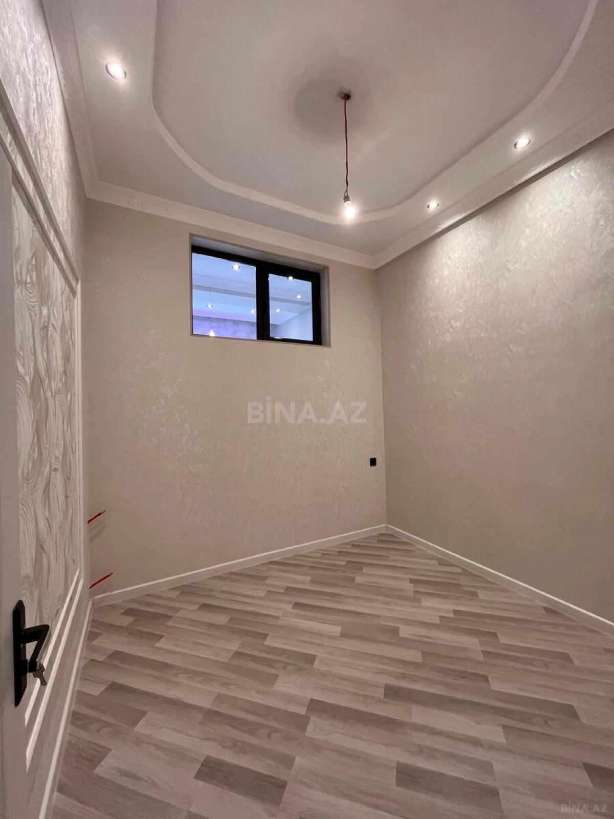 Satılır 3 otaqlı mənzil 66 m²