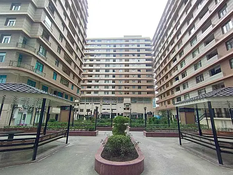 Satılır 3 otaqlı mənzil 105 m² — Bakı, Nizami 3 otaq 105.00 m²