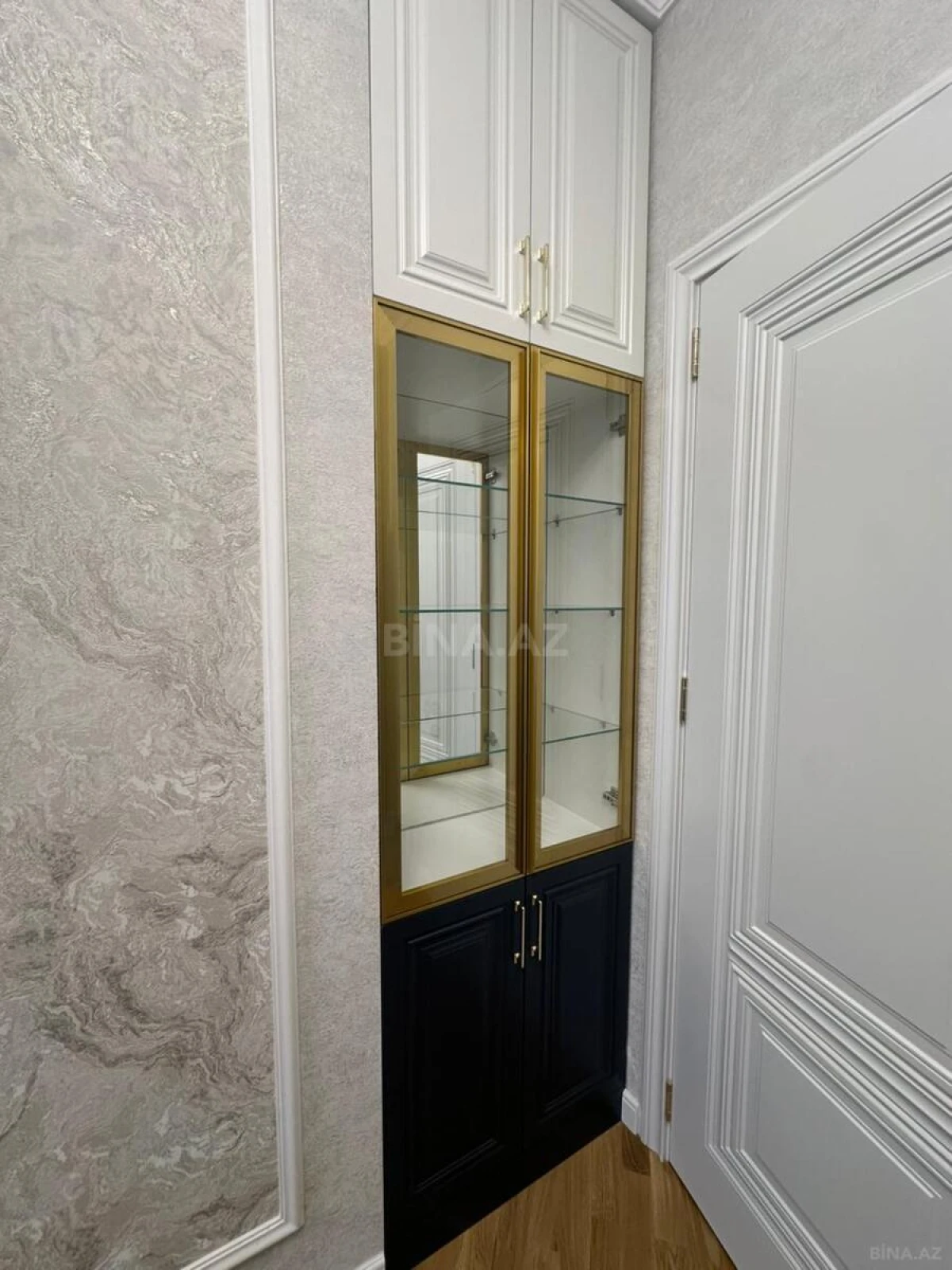 Kirayə verilir 3 otaqlı mənzil 120 m²