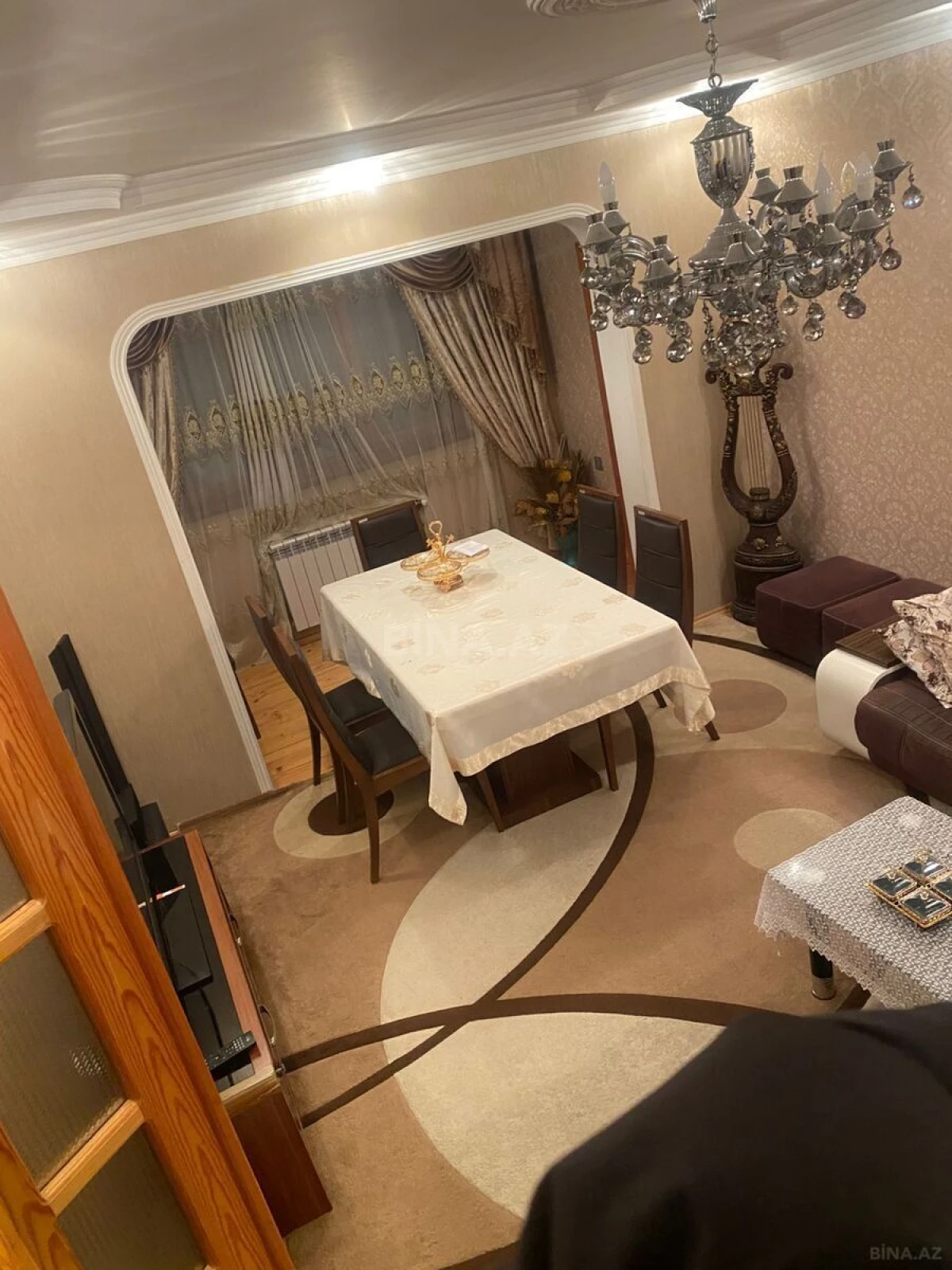 Satılır 4 otaqlı mənzil 90 m²