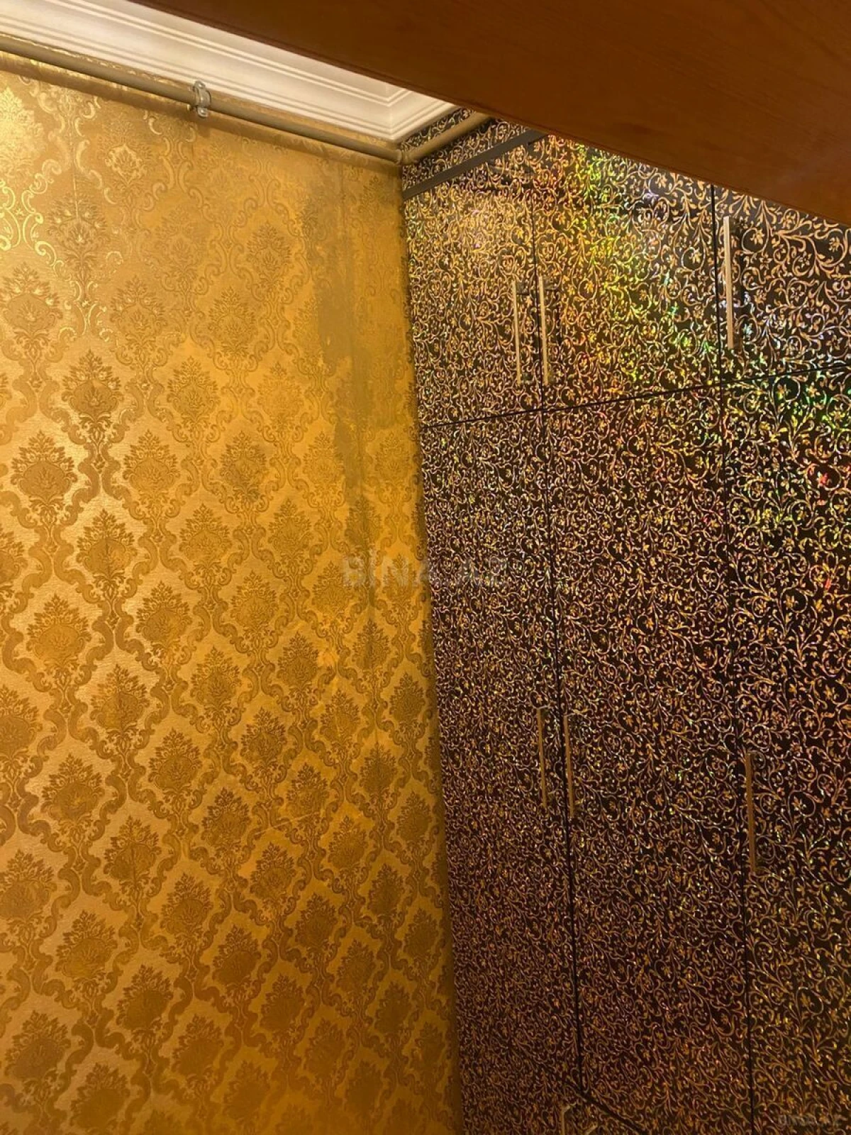 Satılır 4 otaqlı mənzil 90 m²