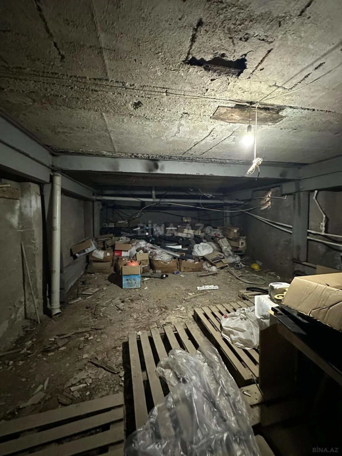 Satılır obyekt 420 m²