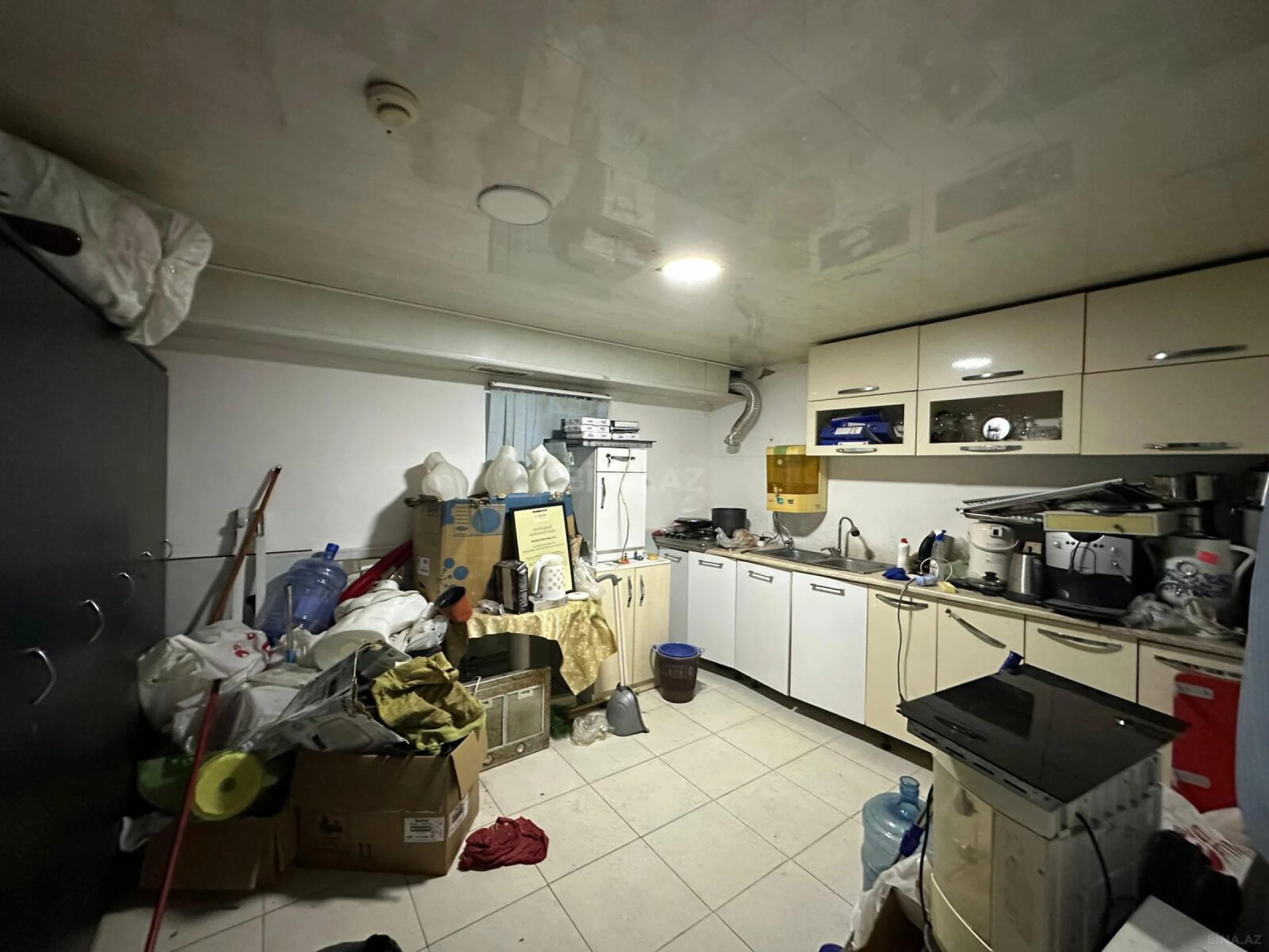 Satılır obyekt 420 m²