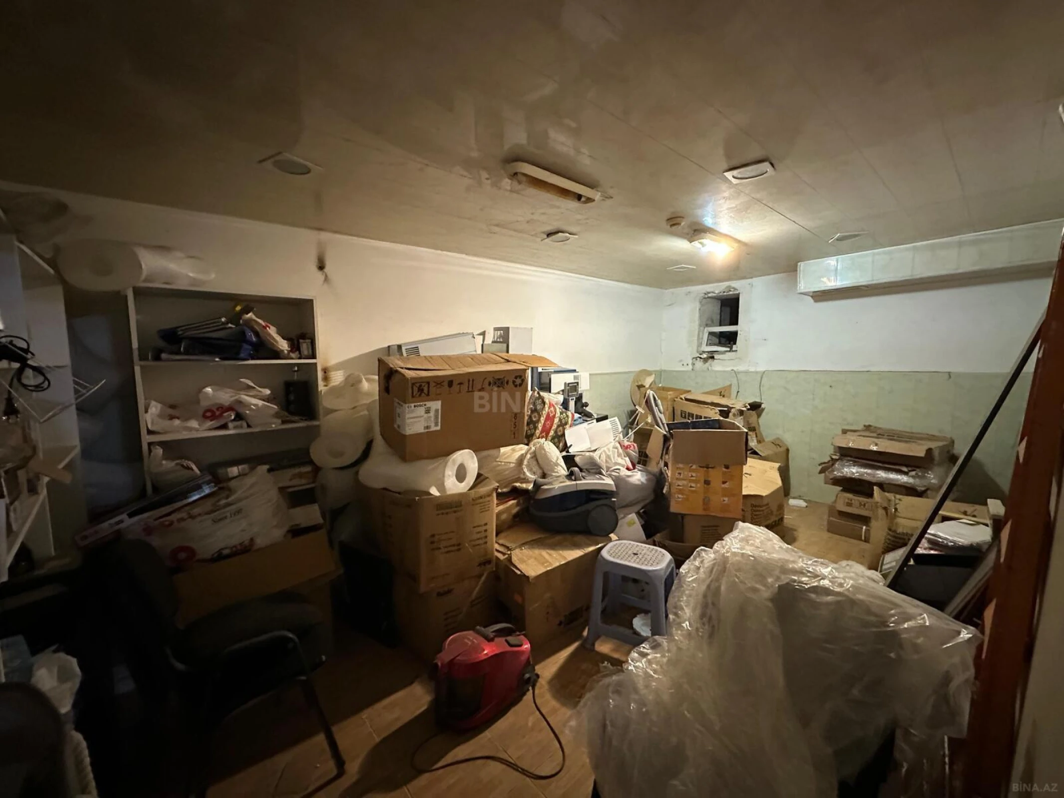 Satılır obyekt 420 m²